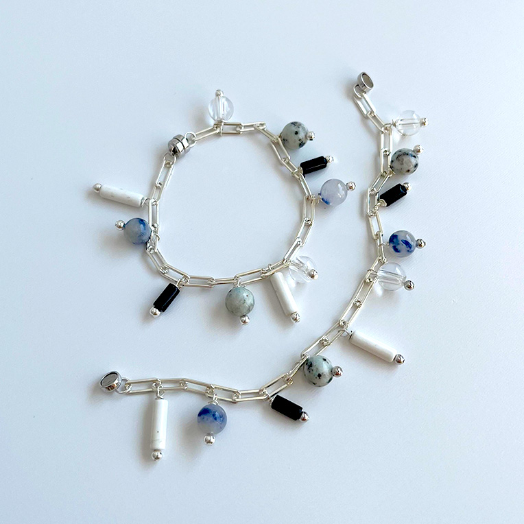 silver chain bracelet