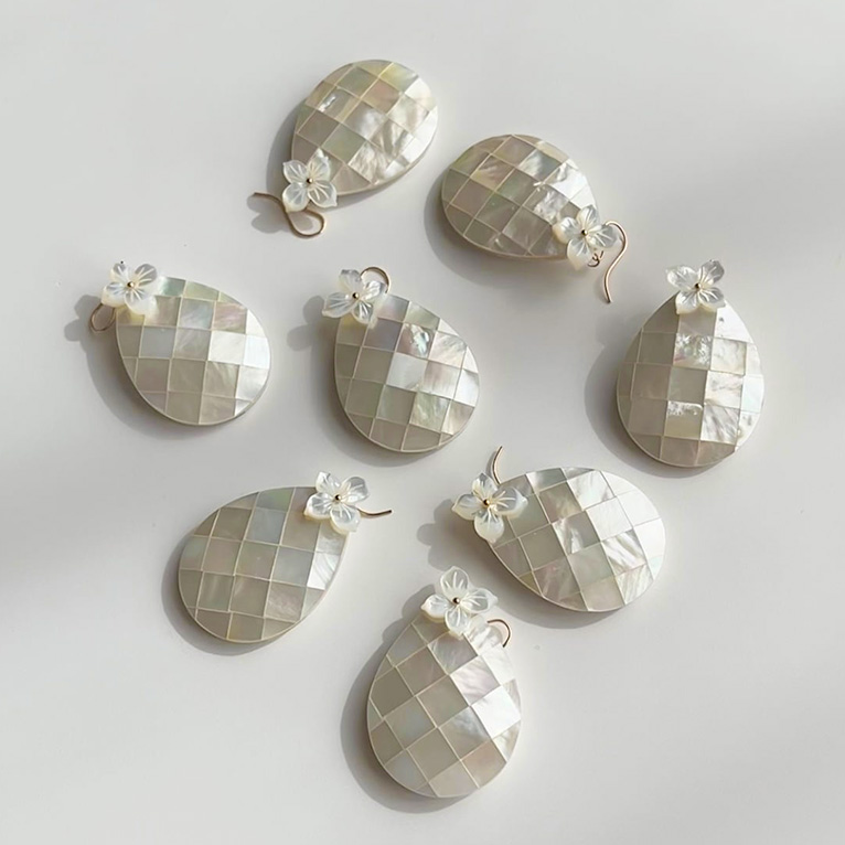 mosaic shell flower pierce